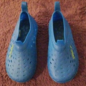 Water shoes